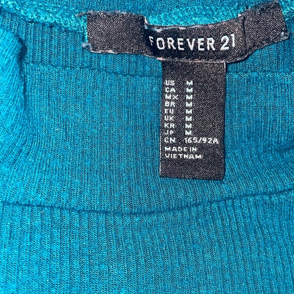 (94)FOREVER 21 TOP SHORT SLEEVE SIZE M EXCELLENT CONDITIONS HOME FREE SMOKE - Picture 4 of 4